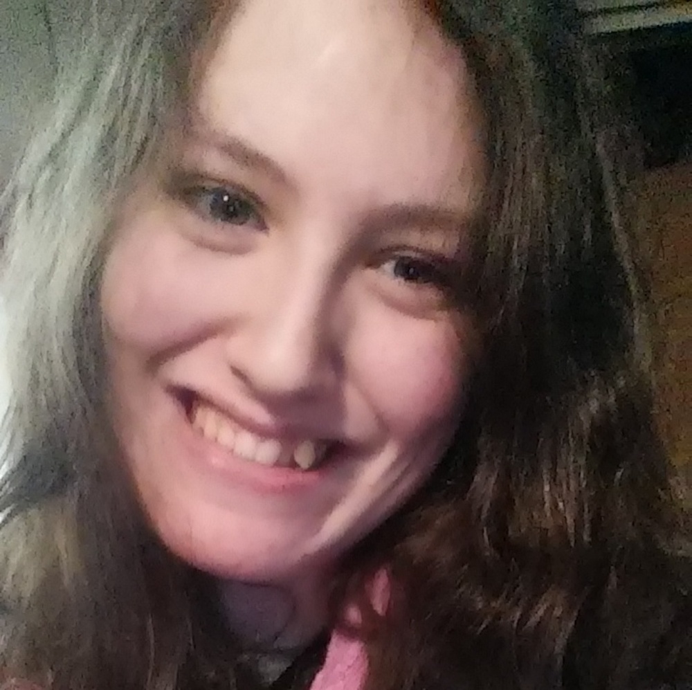 Meet your Posher, Maci